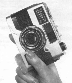 Petri Compact E camera