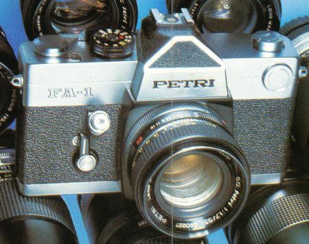 Petri FA-1 camera