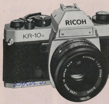 Ricoh KR-10 se camera