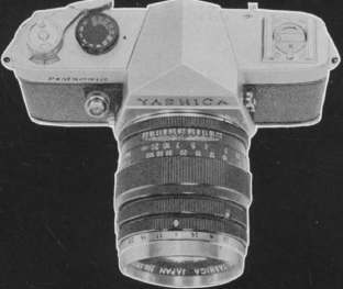 Yashica Pentamatic camera