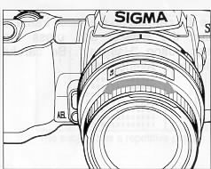 Sigma SA-300 camera
